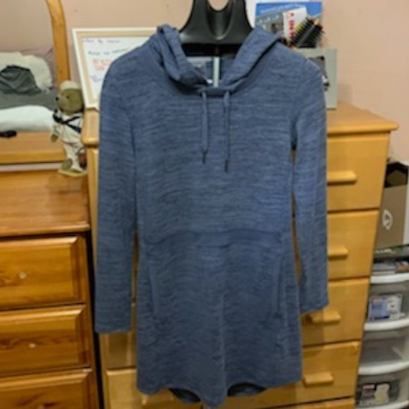 Zeroxposure Active Sweater Dress - Picture 1 of 8